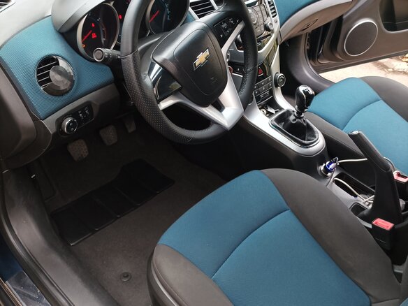 2011 Chevrolet Cruze I, синий, 670000 рублей - вид 8