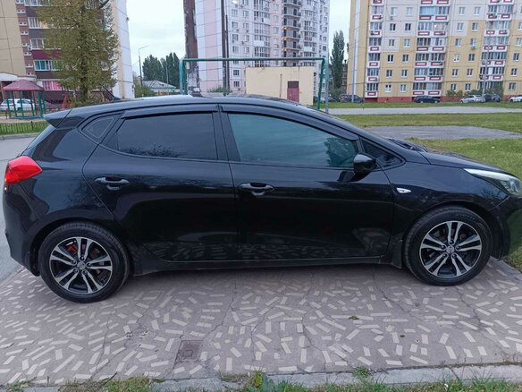 2013 Kia Ceed II, чёрный - вид 3