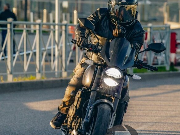 2021 Triumph Trident 660, чёрный, 700000 рублей - вид 6