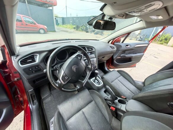 2012 Citroen C4 II, красный, 620000 рублей - вид 6