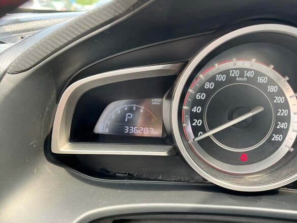 2014 Mazda 3 III (BM), чёрный, 850000 рублей - вид 7