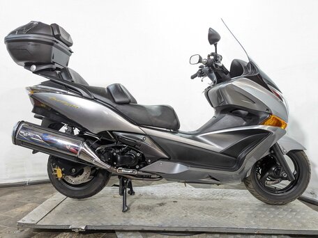 2015 Honda Silver Wing 600, серебристый, 649000 рублей, вид 5
