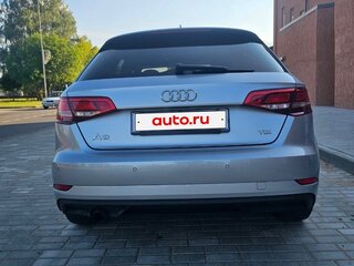 2018 Audi A3 Sportback III (8V) Рестайлинг, серебристый, 1399999 рублей, вид 4