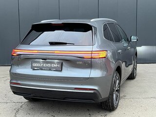 2026 Geely EX5 Гибрид EM-R, серый, 3829990 рублей, вид 4