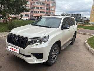 2021 Toyota Land Cruiser Prado 150 Series Рестайлинг 3, белый, 7500000 рублей, вид 1