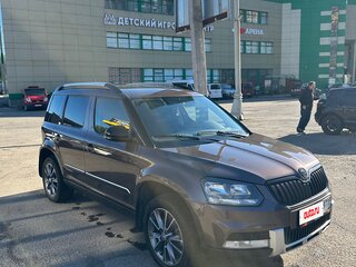 2016 Skoda Yeti I Рестайлинг, коричневый, 1290000 рублей, вид 3