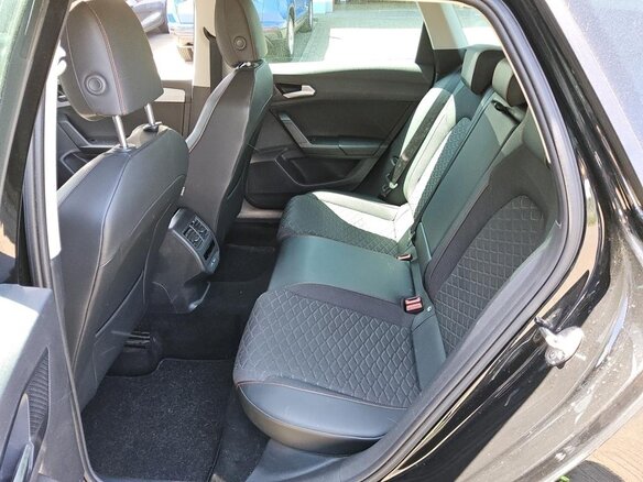 2022 SEAT Leon IV, чёрный, 1725000 рублей - вид 18