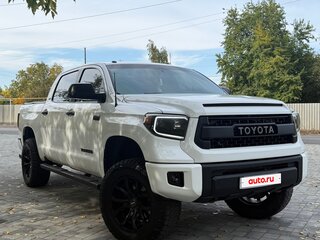 2014 Toyota Tundra CrewMax II Рестайлинг, белый, 4150000 рублей, вид 2