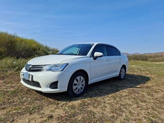 2014 Toyota Corolla Axio XI (E160, E170, E180), белый, 800000 рублей, вид 2