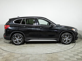 2018 BMW X1 28i xDrive II (F48), чёрный, 2065281 рублей, вид 4
