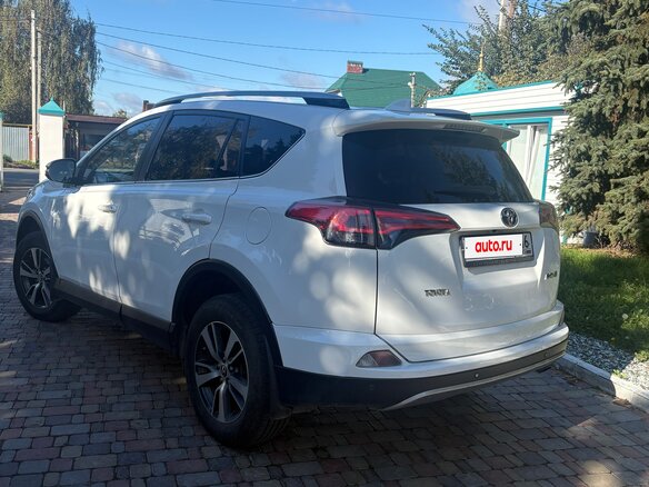 2018 Toyota RAV4 IV (XA40) Рестайлинг, белый - вид 5