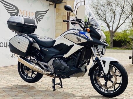 2015 Honda NC 750X, белый, 550000 рублей, вид 4