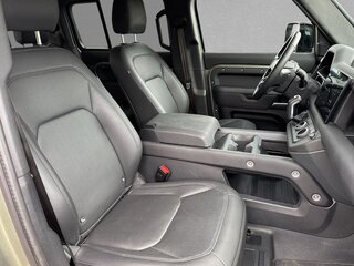 2024 Land Rover Defender 110 II, зелёный, 9334000 рублей, вид 3