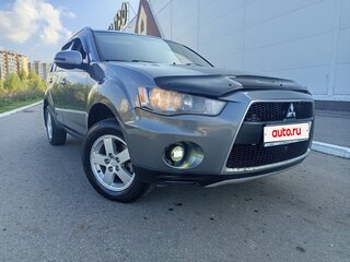 2010 Mitsubishi Outlander II Рестайлинг, серый, 710000 рублей, вид 1
