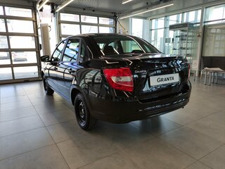 2026 Lada (ВАЗ) Granta I Рестайлинг, чёрный, 850000 рублей, вид 5