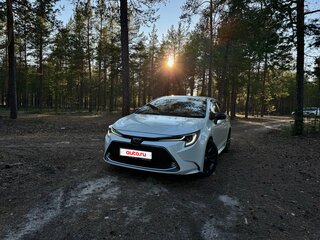 2019 Toyota Corolla XII (E210), белый, 1950000 рублей, вид 2