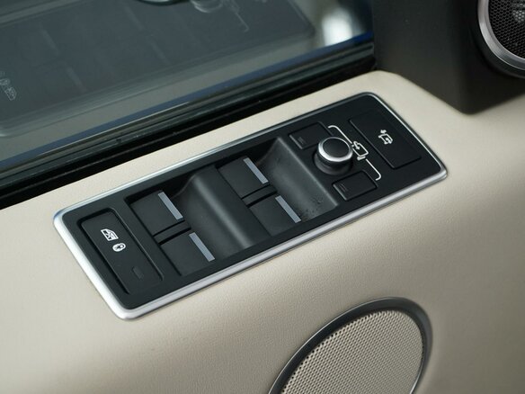 2016 Land Rover Range Rover IV, серый, 4199046 рублей - вид 12