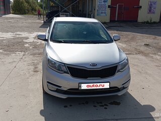2016 Kia Rio III Рестайлинг, серый, 850000 рублей, вид 1
