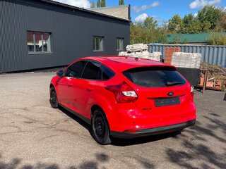 2013 Ford Focus III, красный, 900000 рублей, вид 4