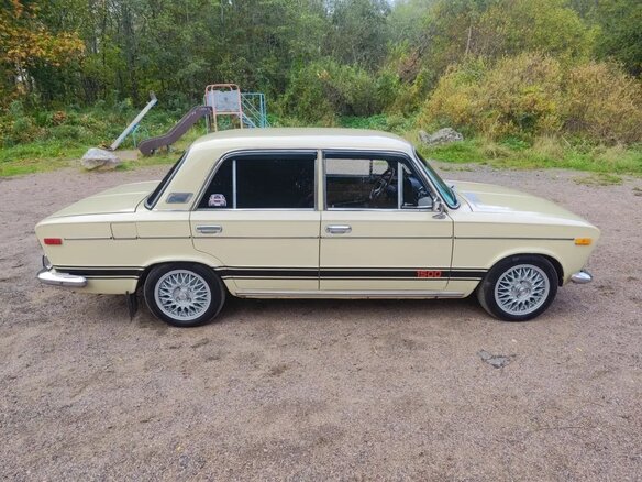 1985 Lada (ВАЗ) 2106, бежевый, 300000 рублей - вид 9