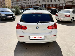 2017 BMW 1 серии 118i II (F20/F21) Рестайлинг, белый, 1700000 рублей, вид 4