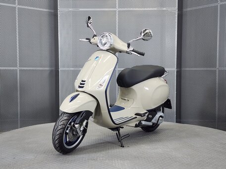 2023 Vespa Primavera, белый, 419000 рублей, вид 4
