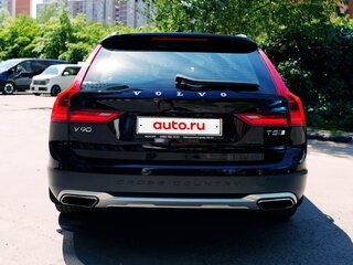 2019 Volvo V90 Cross Country I, чёрный, 4400000 рублей, вид 3