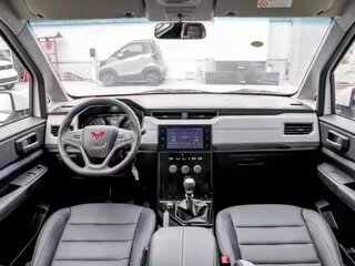 2022 Wuling Hongguang Plus, белый, 1400000 рублей, вид 5