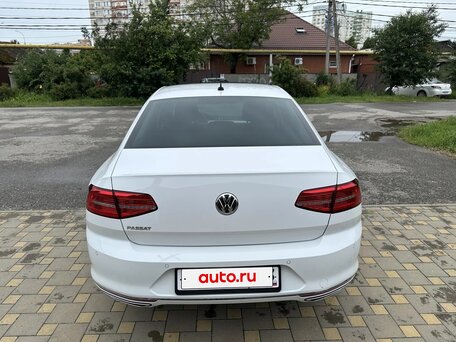 2018 Volkswagen Passat DSG6 B8, белый, 2300000 рублей, вид 4