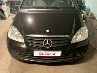 2012 Mercedes-Benz A-Класс 180 II (W169) Рестайлинг, чёрный, 650000 рублей, вид 1