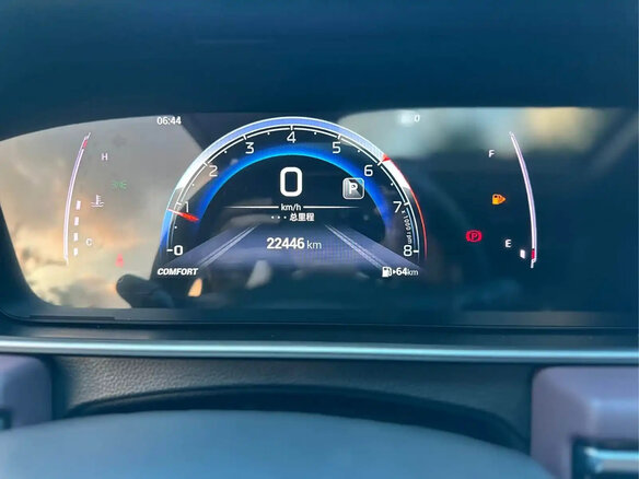 2022 GAC Trumpchi M6 Pro, белый, 1750000 рублей - вид 11