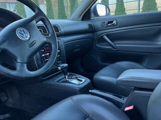 2004 Volkswagen Passat B5 Рестайлинг, синий, 539990 рублей, вид 4
