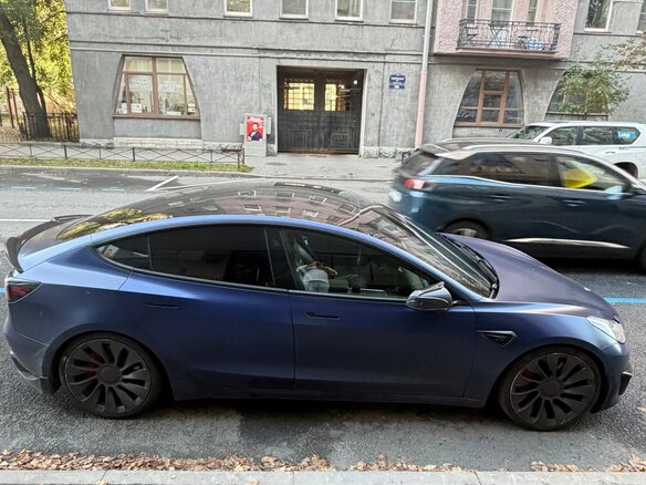 2021 Tesla Model 3 Performance I, синий - вид 3
