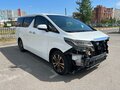 2019 Toyota Alphard III Рестайлинг, белый - вид 1