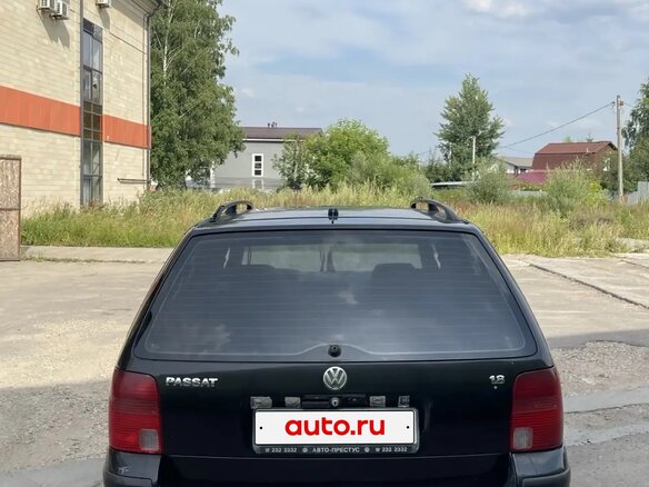 1998 Volkswagen Passat B5, чёрный - вид 1