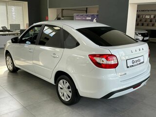 2026 Lada (ВАЗ) Granta I Рестайлинг, белый, 982000 рублей, вид 4