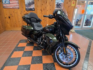 2026 Harley-Davidson Street Glide Limited, зелёный, 4487000 рублей, вид 2