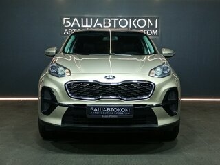 2018 Kia Sportage IV Рестайлинг, коричневый, 1790000 рублей, вид 3