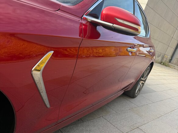 2019 Genesis G70 I, красный, 2100000 рублей - вид 5