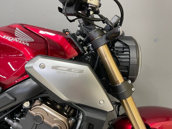 2021 Honda CB 650R, красный, 840000 рублей - вид 15