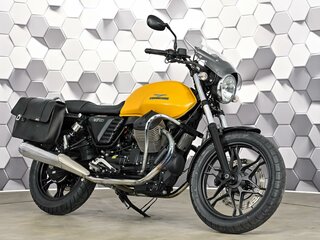 2016 Moto Guzzi V 7, жёлтый, 555000 рублей, вид 1