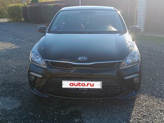 2018 Kia Rio IV, чёрный, 1300000 рублей, вид 1