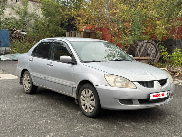 2005 Mitsubishi Lancer IX, серебристый, 300000 рублей - вид 2