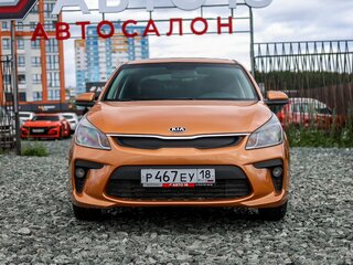 2017 Kia Rio IV, оранжевый, 999000 рублей, вид 3