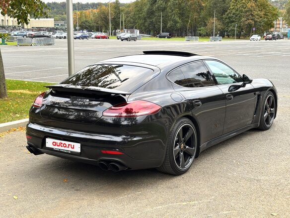 2015 Porsche Panamera GTS I Рестайлинг, чёрный - вид 4