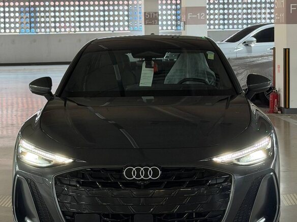 2026 Audi A6 VI (C9), чёрный, 8760000 рублей - вид 3