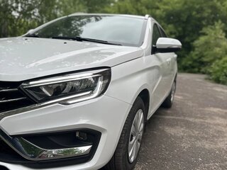 2024 Lada (ВАЗ) Vesta SW I Рестайлинг (NG), белый, 1450000 рублей, вид 2