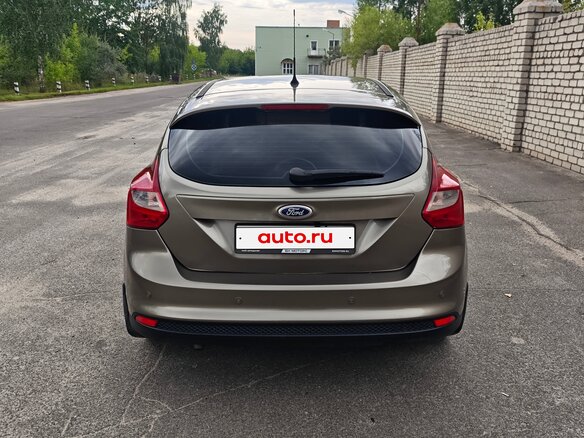 2012 Ford Focus III, коричневый - вид 7