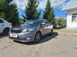 2017 Kia Rio III Рестайлинг, серый, 1125000 рублей, вид 1