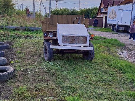 2003 КамАЗ 5511, красный, 70000 рублей, вид 1